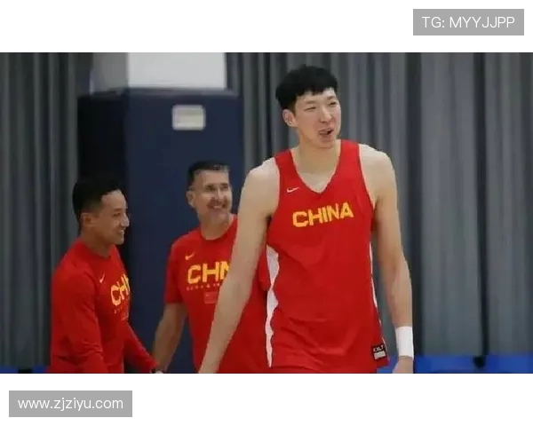 2015亚锦赛周琦对决韩国展现中国篮球新希望的精彩瞬间